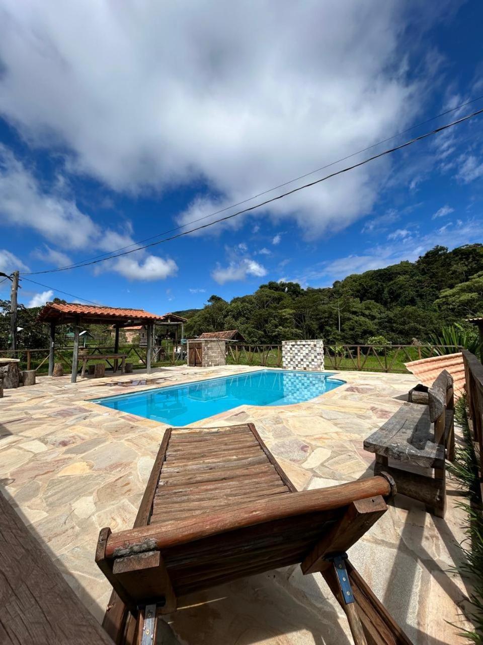 Chales E Camping Taquaral Sao Tome das Letras Exterior photo